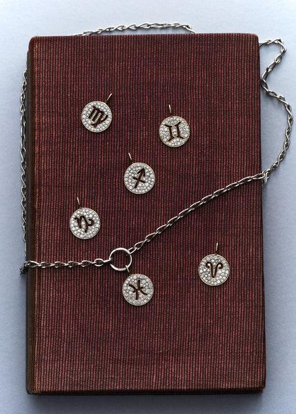 Otiumberg Diamond Zodiac Eternal Necklace 9kt Solid Gold