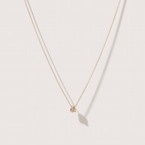 otiumberg Mini Solid Gold Knot Necklace 9kt Solid Gold