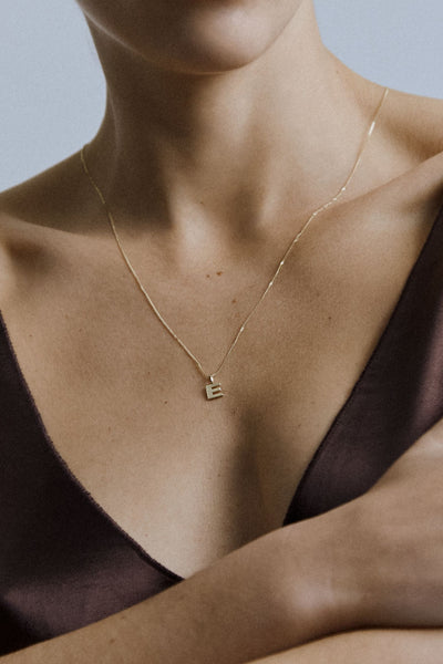 Otiumberg Initial Pendant 9kt Solid Gold