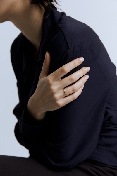 Otiumberg Offset Diamond Ring 9kt Solid Gold