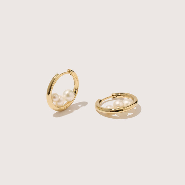 otiumberg Trio Pearl Hoops 14kt Gold Vermeil