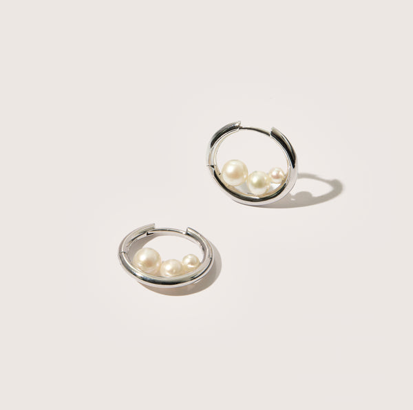 otiumberg Trio Pearl Hoops Sterling Silver