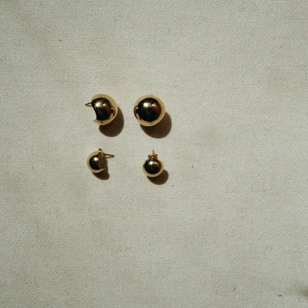 Otiumberg Small Boule Stud Earrings 14kt Gold Vermeil