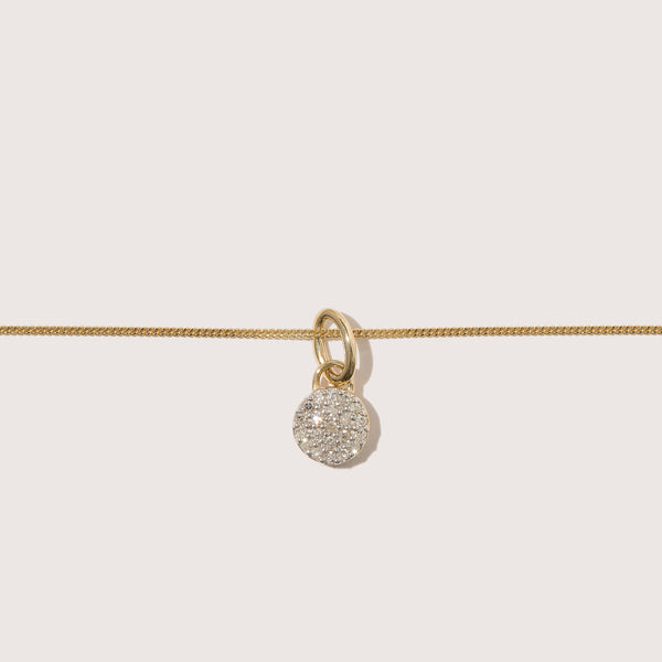 otiumberg Tiny Diamond Disc Necklace 9kt Solid Gold