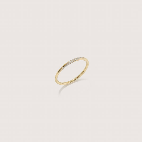 otiumberg Twisted Diamond Thread Ring 9kt Solid Gold