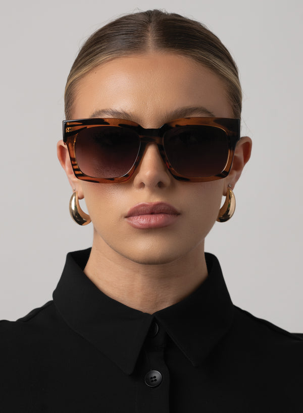 Otra Eyewear Alba - Dark Tortoiseshell
