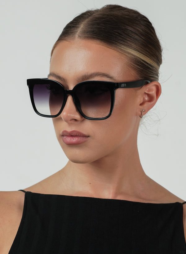 Otra Eyewear Betty - Black