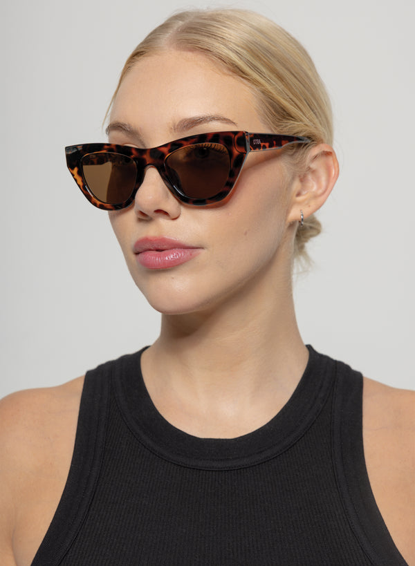 Otra Eyewear Kinni - Tortoiseshell