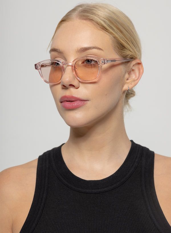Otra Eyewear Summer-Transparent Pink/ Pink