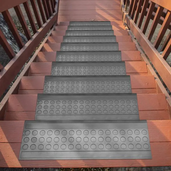 Ottomanson Ottomanson Coin Design 10″ X 30″ Stair Treads