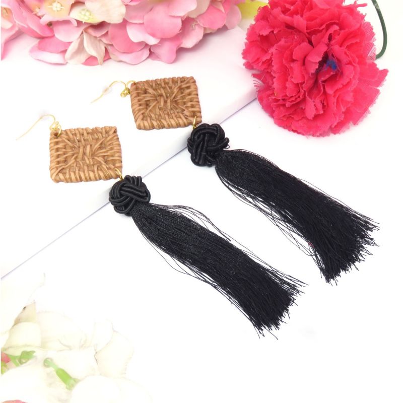 Oussum Bohemian Geometric Thread Tassel Earrings Handmade Lightweight Ear Jewelry
