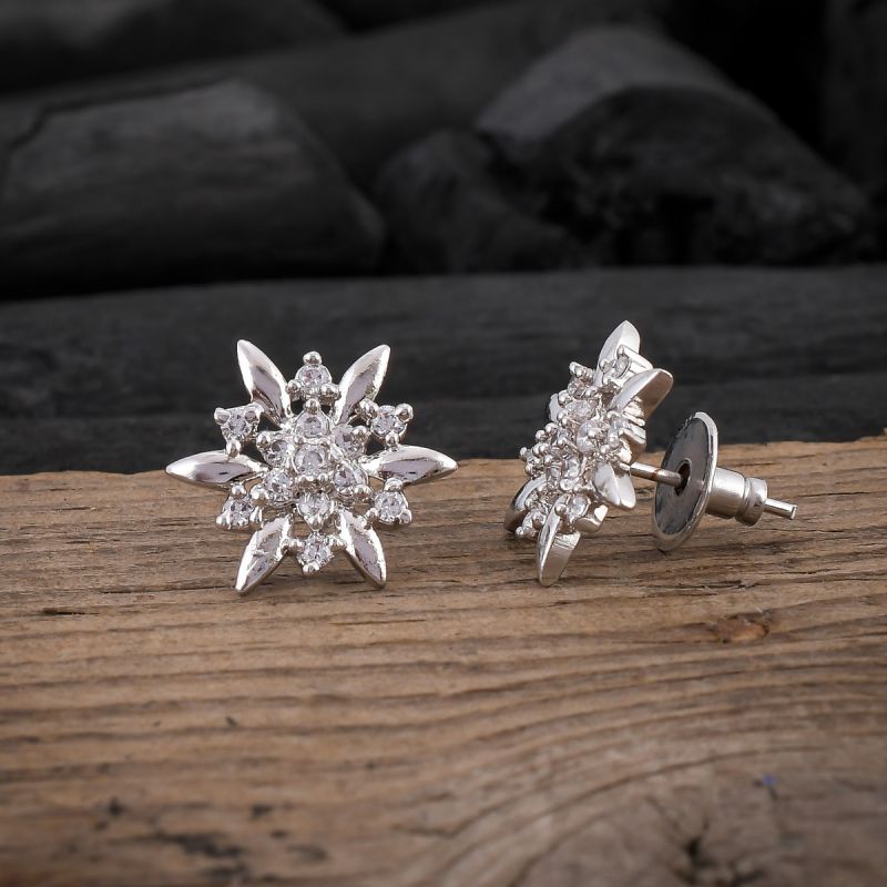 oussum Round Cut Cubic Zirconia Earring Jewelry Flower Cluster Stud Earrings for Women