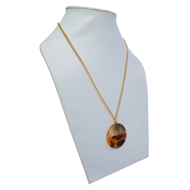 Oussum Women Brown Resin Tortoise Shell Pendent Necklace Golden Tone Neck Jewelry