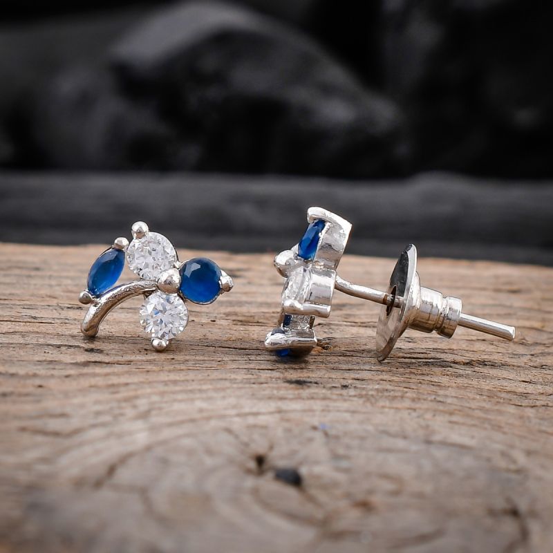 oussum Women CZ White Cubic Zirconia Leaf Shaped Stud Earrings Jewelry