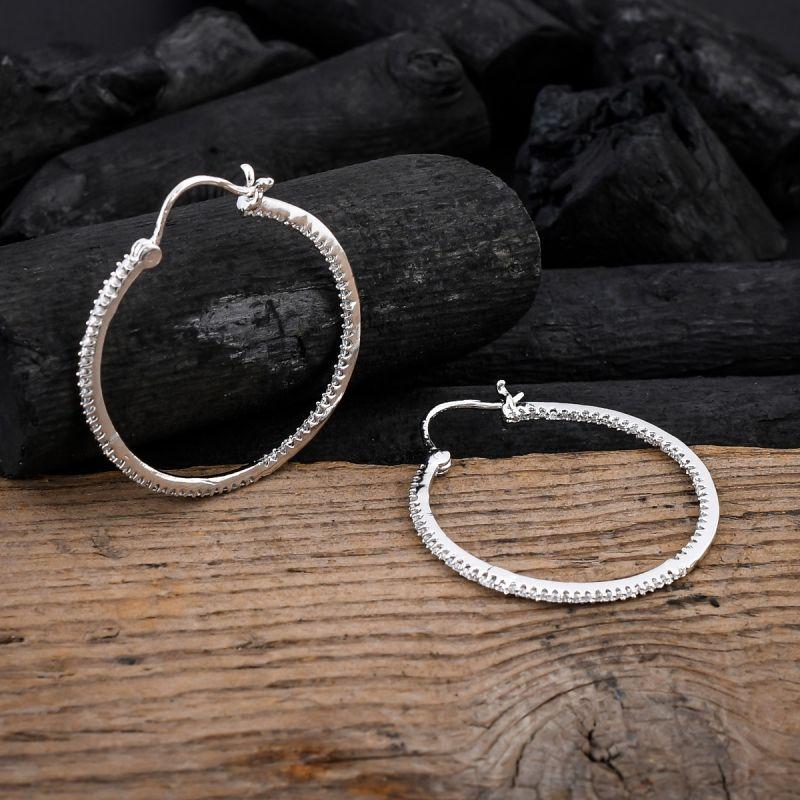 oussum Women Design White Cubic Zirconia Oval Shape Earring Jewelry For Gift