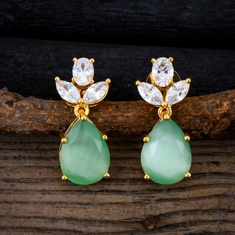 oussum Women Elegant Design White Cubic Zirconia Pear Cut Drop Dangle Earring Jewelry