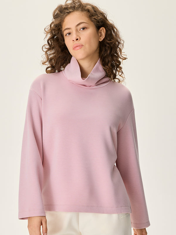 Outdoor Voices Stratus Funnel Neck Black