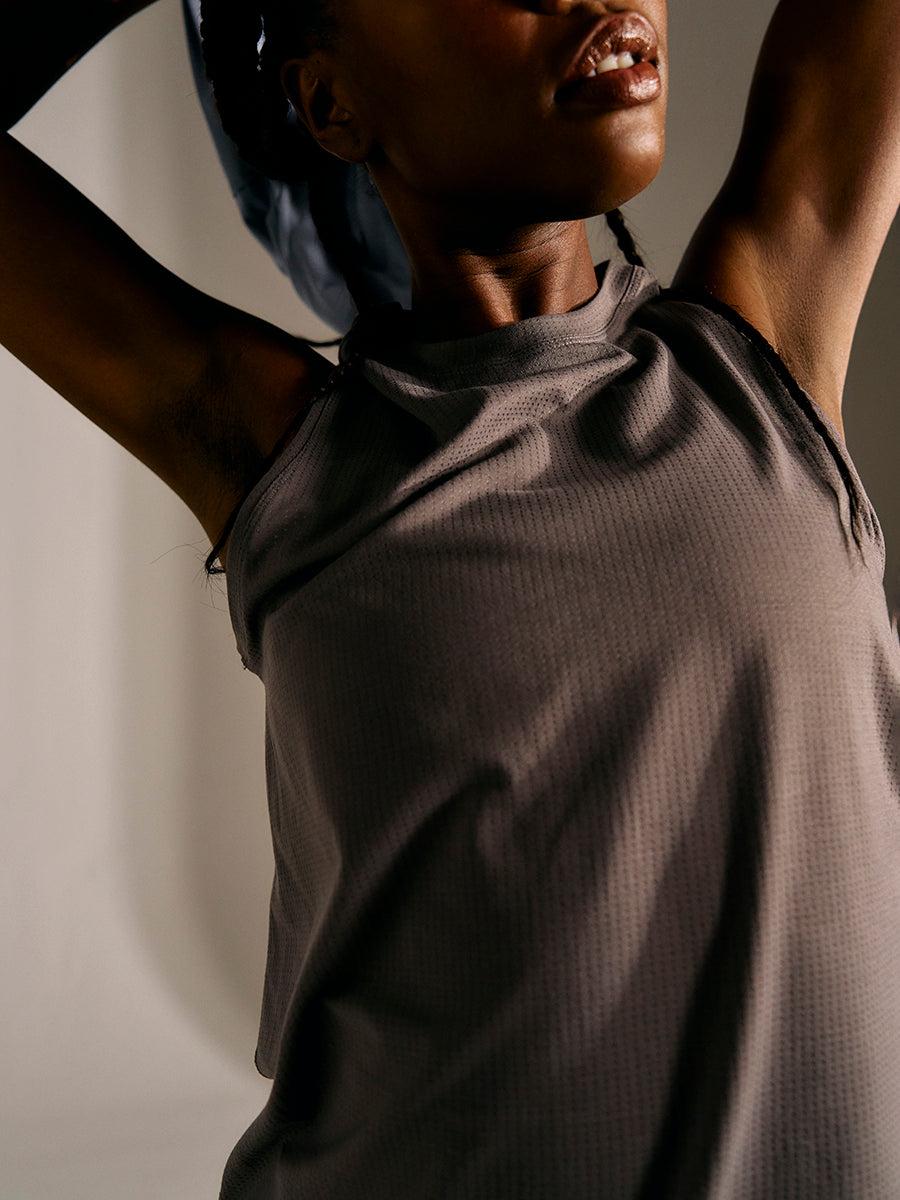 outdoor voices ThinkFast Mesh Muscle Tank Thunder