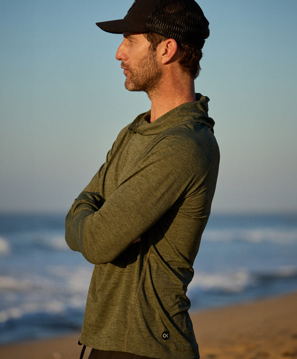 Outerknown Hooded Sun Shirt Off Duty Drab