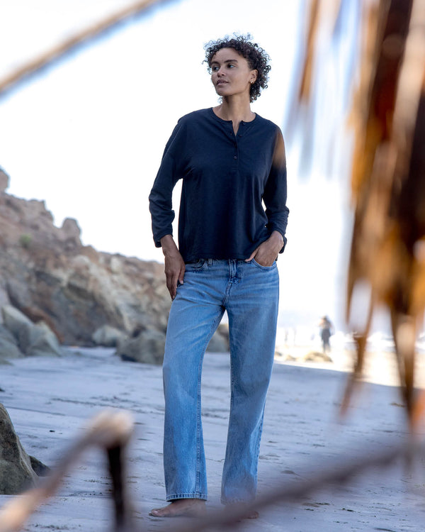 Outerknown Saltwater Slub Henley Pitch Black