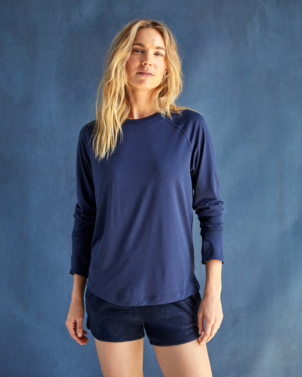 Outerknown Women's Sun Shirt Marine