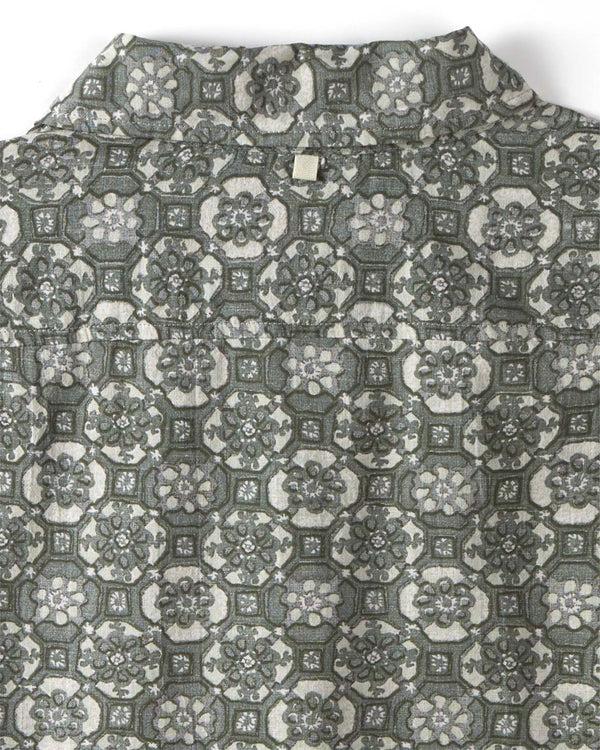 Outerknown The S/S Studio Shirt Off Duty Drab Tahiti Print