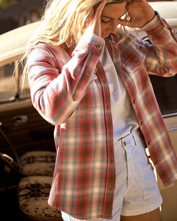 Outerknown Women's Blanket Shirt Desert Sands Vintage Wash