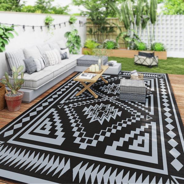 Outsunny 9' X 18' Reversible Waterproof Outdoor Rug With Carry Bag Black & Gray Square Patchwork