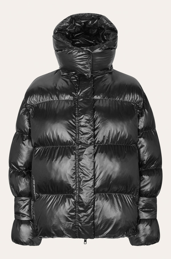 Oval Square Active Hood Jacket