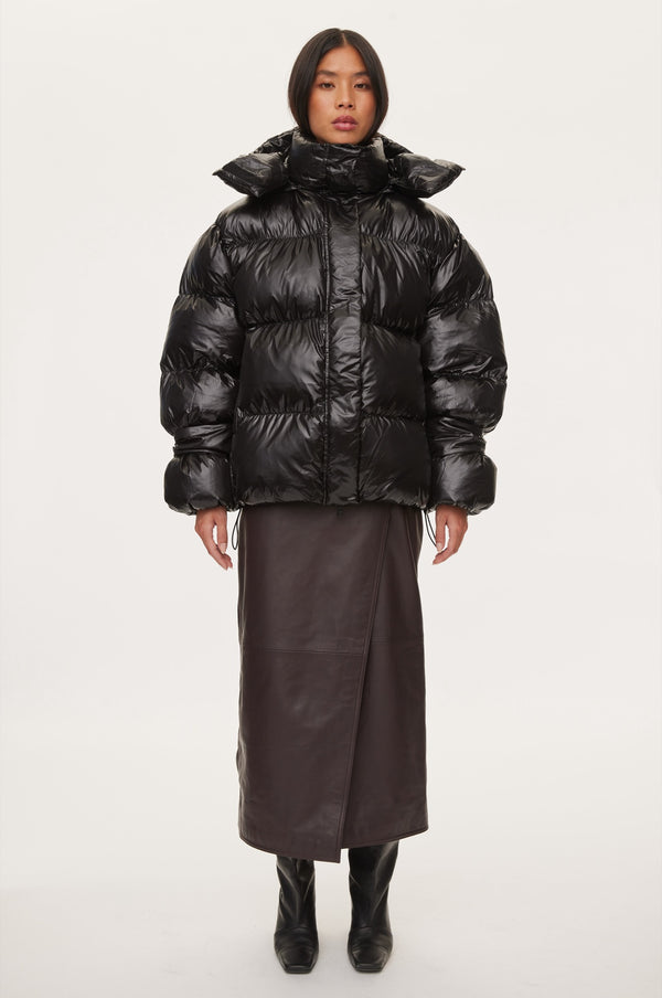 oval square Active Hood Jacket