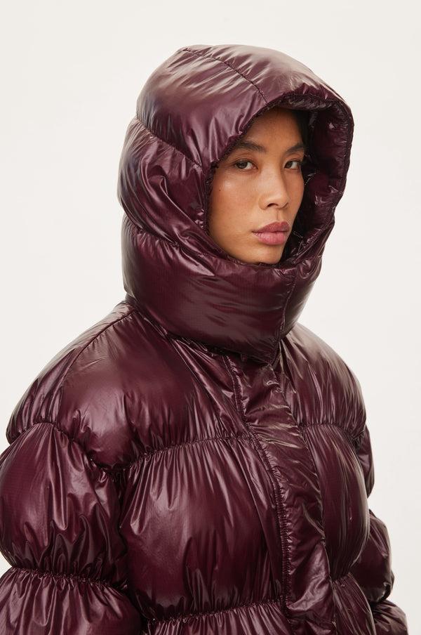 Oval Square Active Hood Jacket
