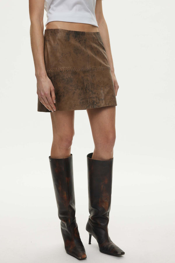 Oval Square Bee Leather Skirt