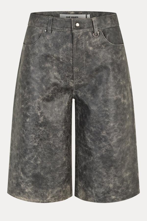 Oval Square Bold Leather Shorts