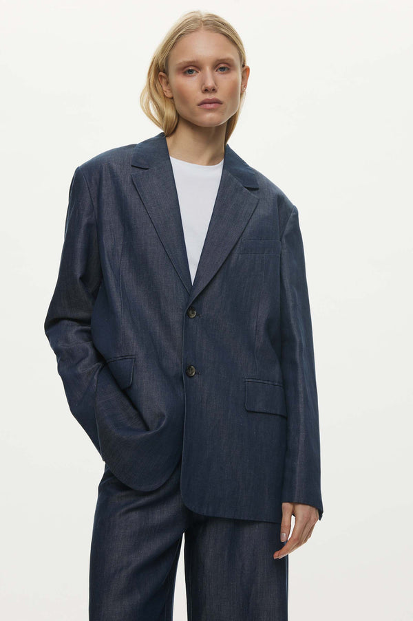 Oval Square Chelsea Blazer