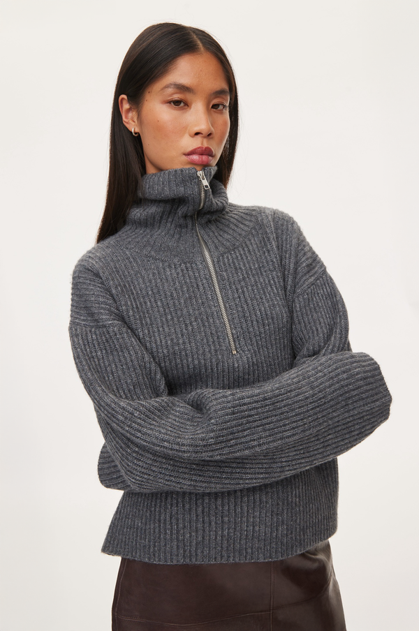Oval Square Fave Zip Knit