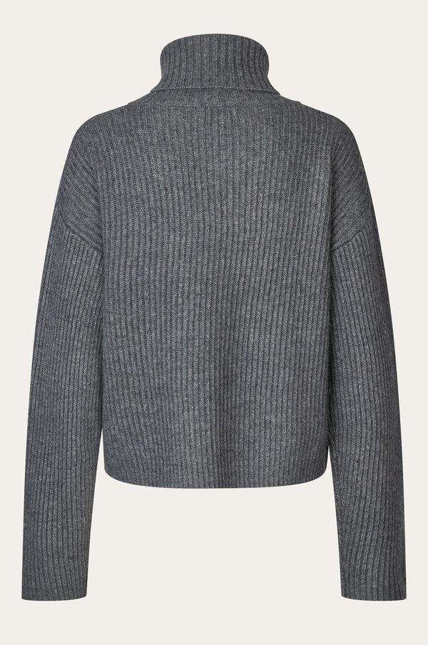 Oval Square Fave Zip Knit
