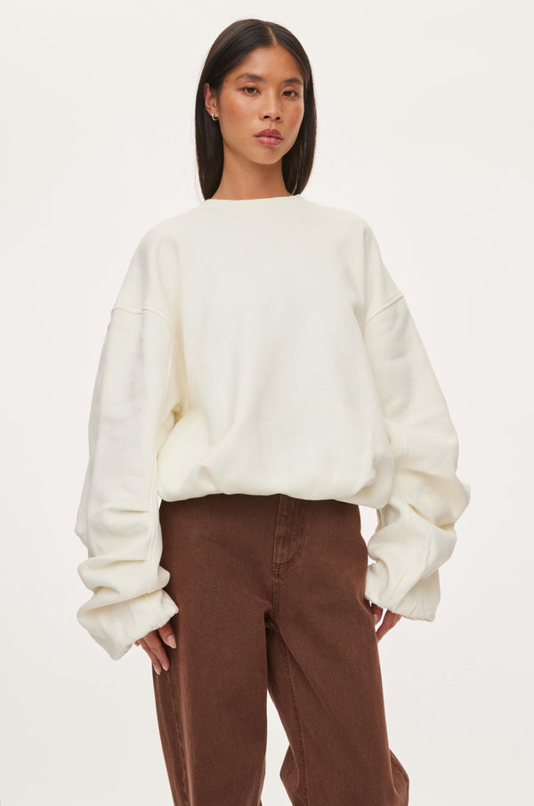 Oval Square First Crewneck Sweat