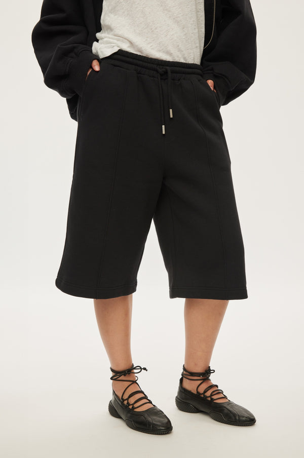 Oval Square First Sweat Bermudas