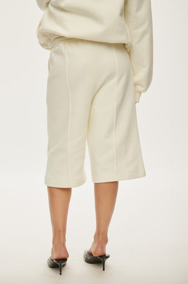 Oval Square First Sweat Bermudas