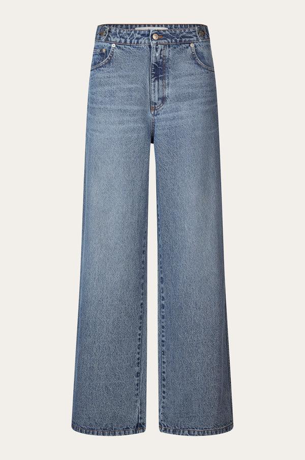 Oval Square Icon Jeans