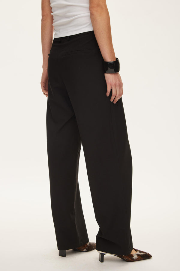 Oval Square Lind Trousers
