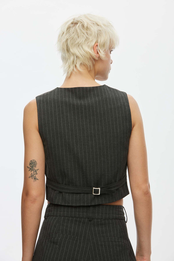 Oval Square Rowy Vest