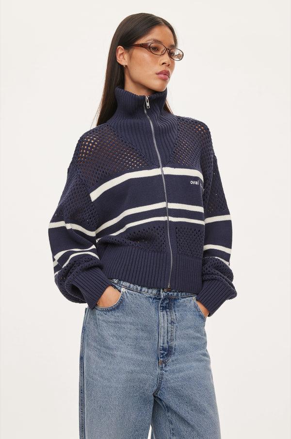 Oval Square Snow Zip Cardigan