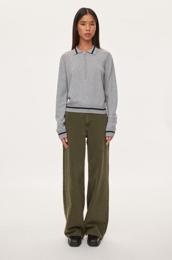 oval square Vika LS Zip Polo