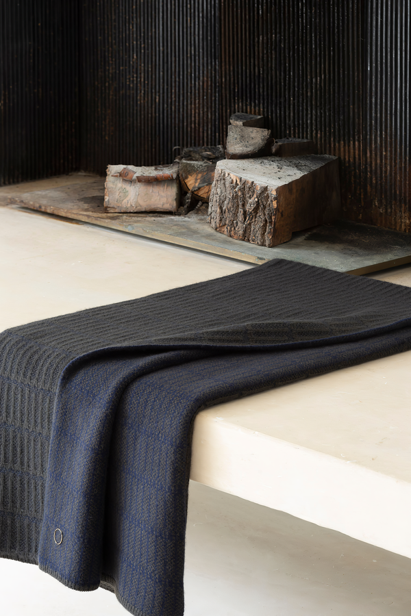 oyuna crossing throw in forest & ocean