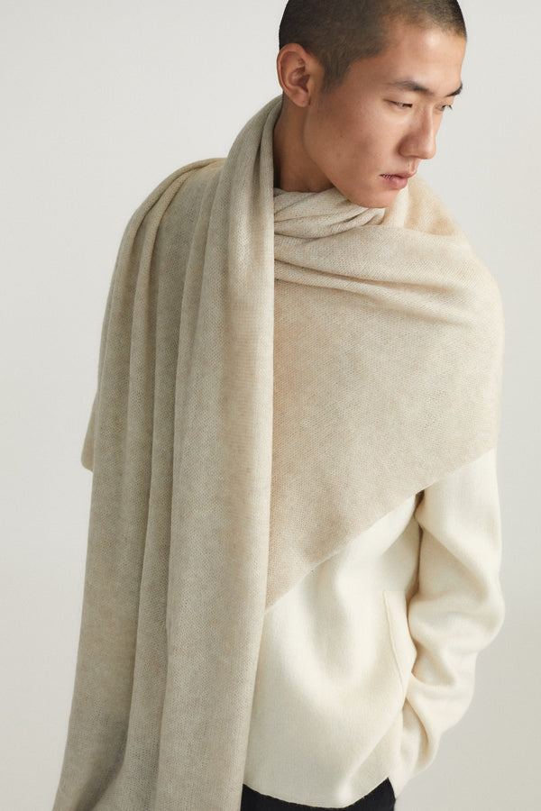 Oyuna Dia Shawl Feather & Ivory