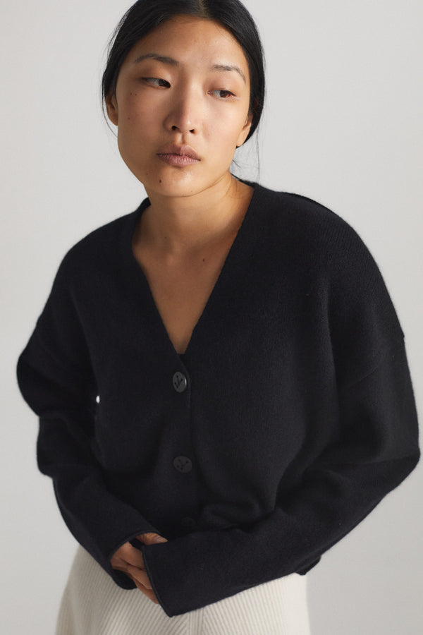 Oyuna Kali Cardigan Black