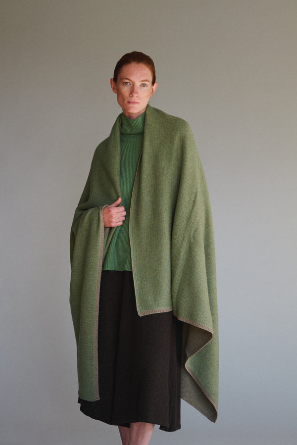 Oyuna Letra Throw Verde & Taupe