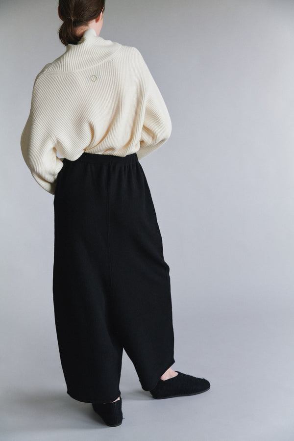 Oyuna Maxi Trousers Black