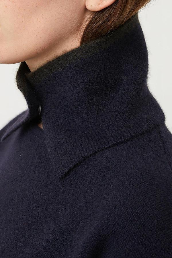 Oyuna Neku Neck Snood Feather & Ivory